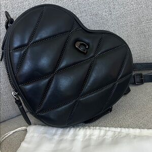 Coach heart-Shaped Black Quilted Women's Bag